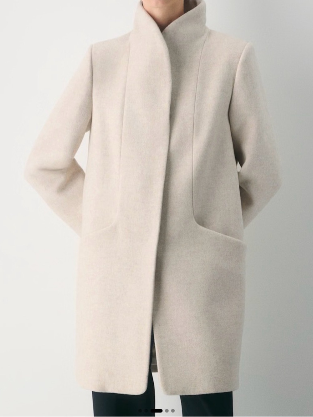 Aritzia Cocoon Coat Mid Length Heather Oatmeal Size Large
